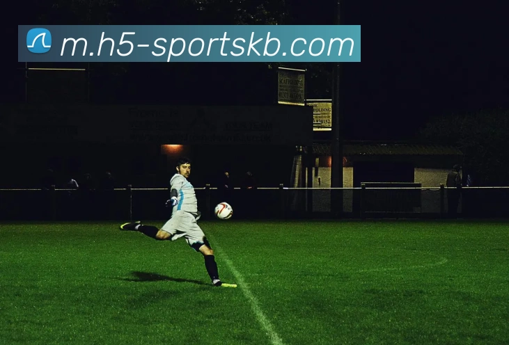 迪巴拉膝关节镜手术成功预计缺阵五周恢复期望